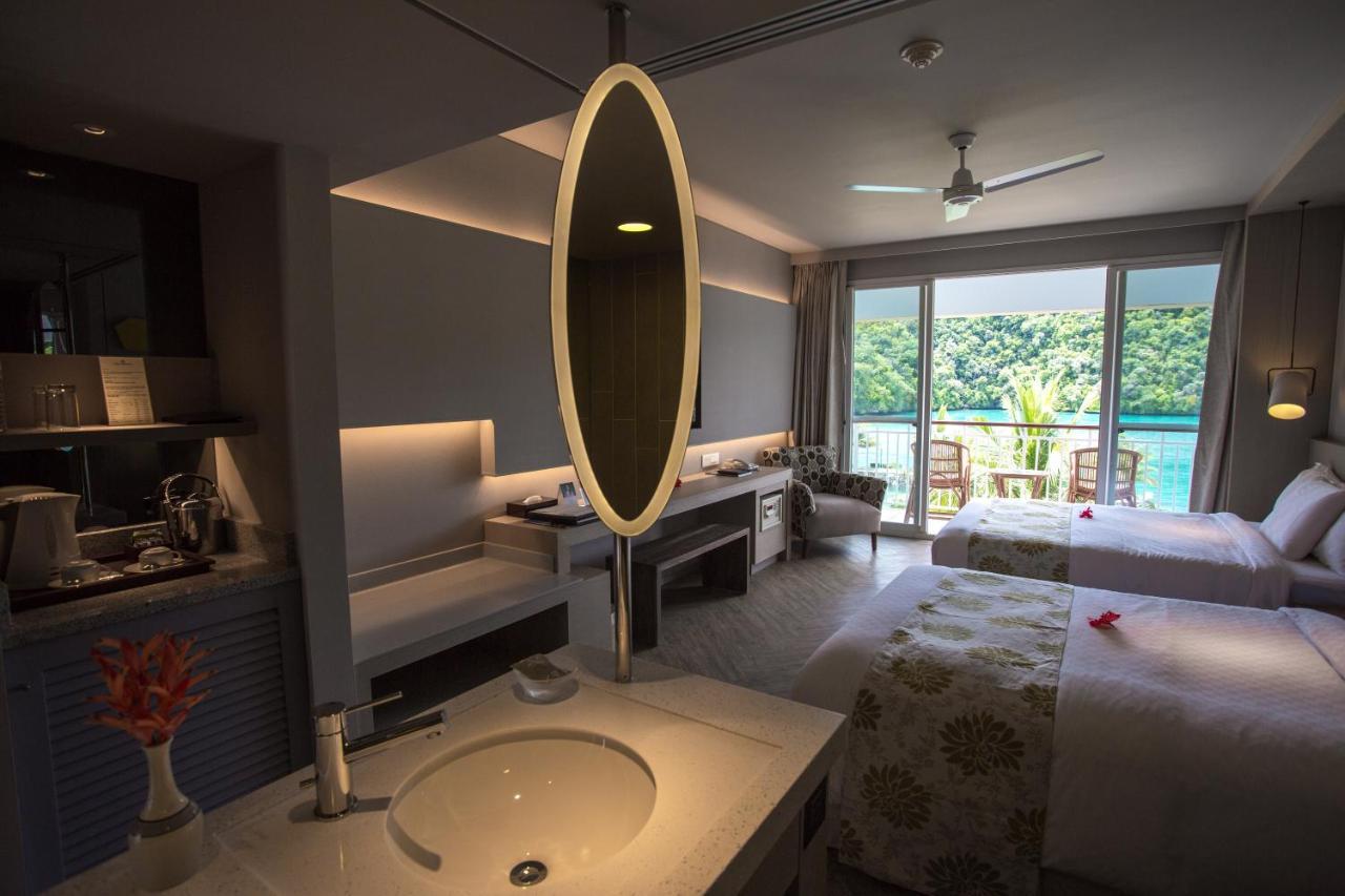 Palau Royal Resort Koror Dış mekan fotoğraf
