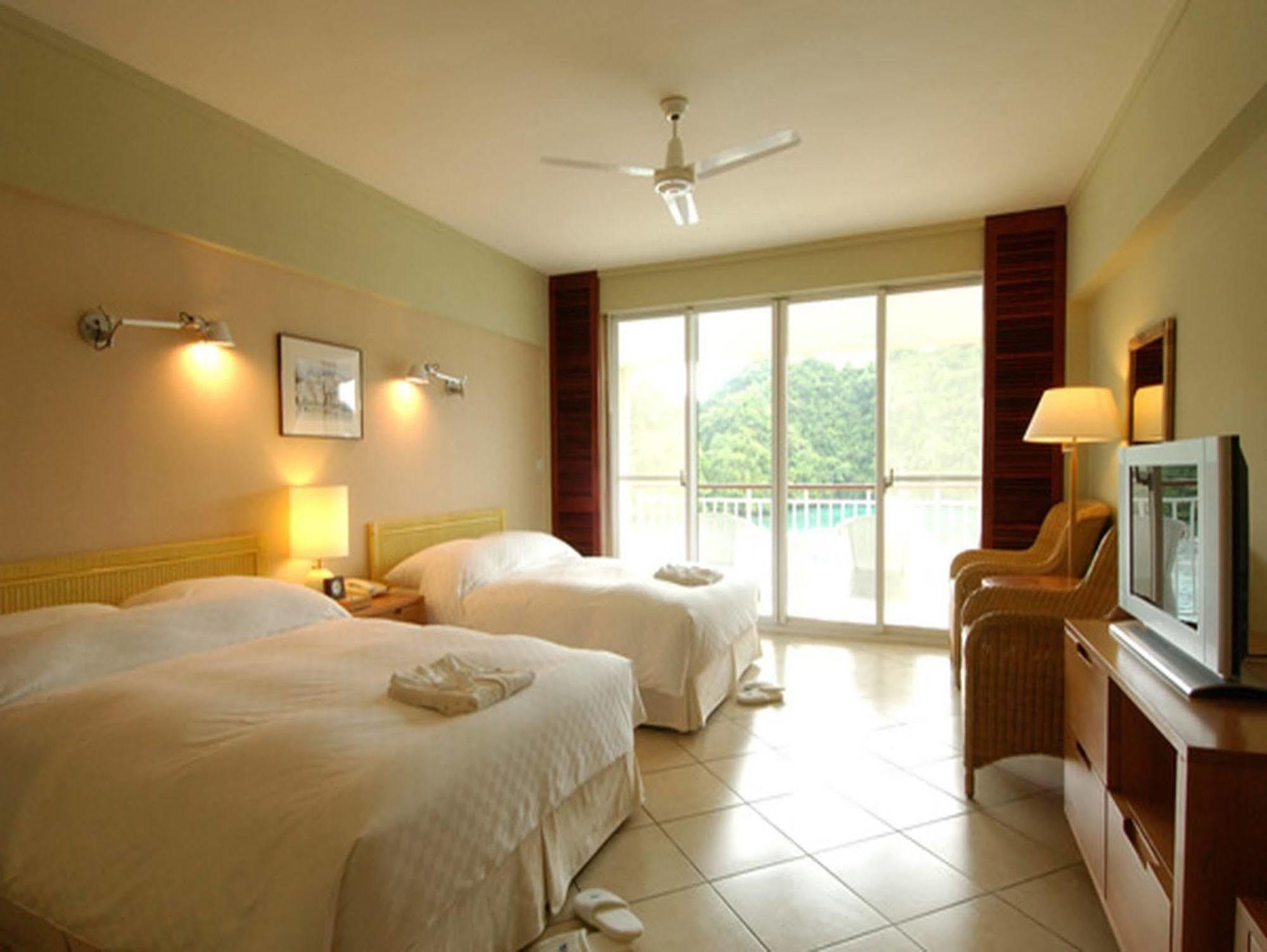 Palau Royal Resort Koror Dış mekan fotoğraf